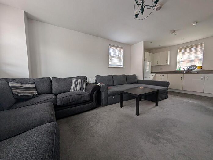 2 Bedroom Flat To Rent In Ashton Gardens, Eastleigh, SO50