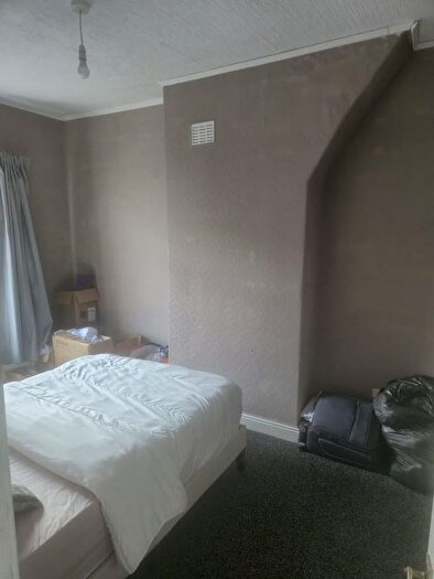 3 Bedroom End Terrace House To Rent In Brightman Street, Manchester, M18
