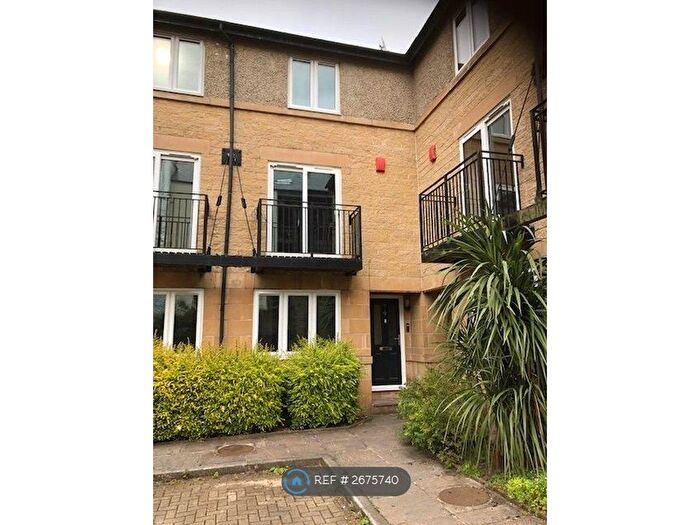 3 Bedroom Terraced House To Rent In St. Johns Mews, Lancaster, LA1