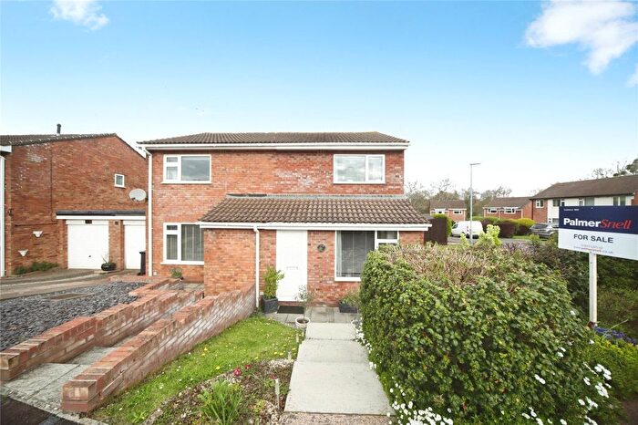 3 Bedroom Semi Detached House For Sale In Gill Crescent, Taunton, Somerset, TA1