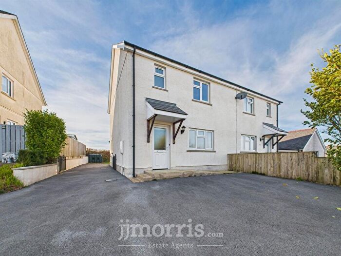 3 Bedroom Semi Detached House For Sale In Blaen Treweryll, Blaenffos, SA37