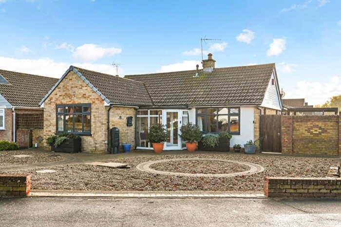 3 Bedroom Detached Bungalow For Sale In Charlesworth Drive, Waterlooville, PO7