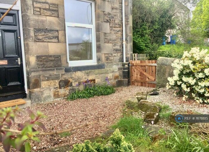 2 Bedroom Flat To Rent In Bridgeness Road, Bo'ness, EH51