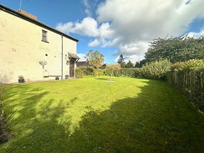 2 Bedroom House To Rent In Coploe Road, Ickleton, Essex, CB10