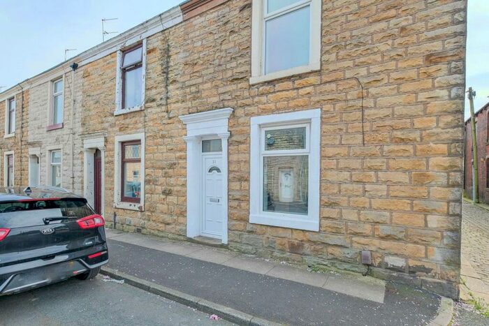 2 Bedroom End Of Terrace House To Rent In Havelock Street, Oswaldtwistle, Lancashire, BB5