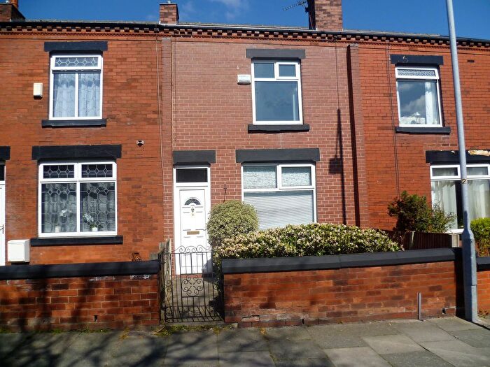 2 Bedroom Terraced House To Rent In St James St, Fanworth, Bolton, BL4