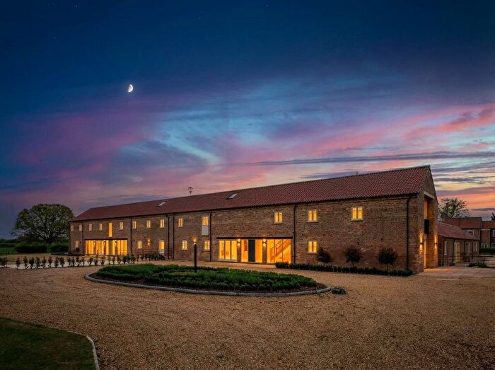 5 Bedroom Barn Conversion For Sale In Burbank Barn, Beals Lane, York, YO41