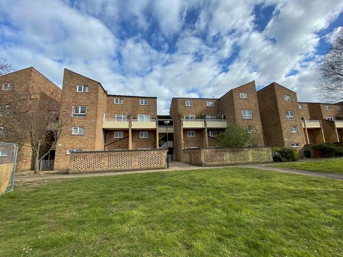 1 Bedroom Flat To Rent In Albemarle Way, Cambridge CB4