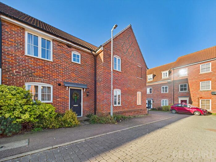 2 Bedroom Terraced House To Rent In East Close, Bury St Edmunds, IP33