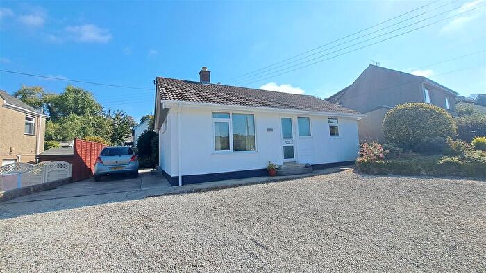 2 Bedroom Detached Bungalow For Sale In Park View Road, Helston, TR13