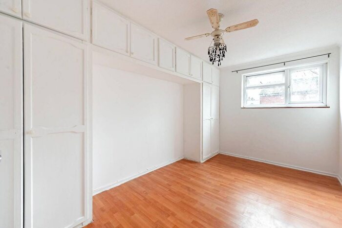 3 Bedroom Terraced House To Rent In Shepherds Path, Northolt, UB5