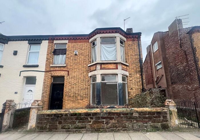 4 Bedroom Semi-Detached House For Sale In Salisbury Road, Wavertree, Liverpool, Merseyside, L15