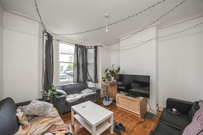 6 Bedroom Terraced House To Rent In Queens Park Road, Brighton, BN2