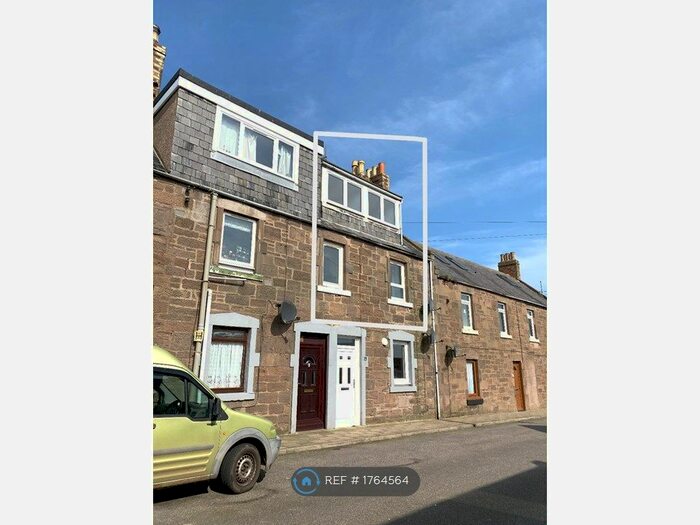 3 Bedroom Maisonette To Rent In Thoms Building, Gourdon, DD10