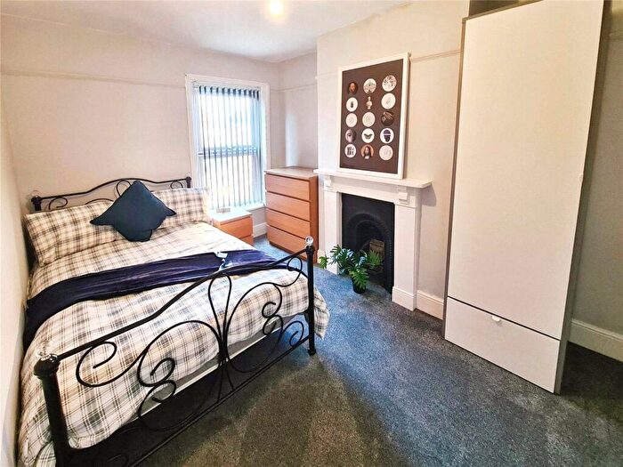 1 Bedroom Flat To Rent In Grove Road, Southampton, Hampshire, SO15