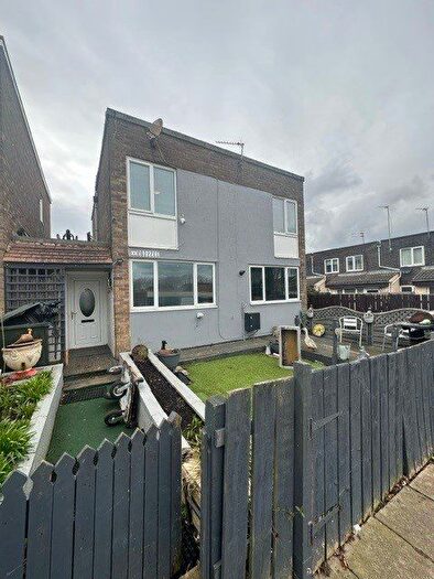 4 Bedroom Semi-Detached House To Rent In Hartburn Walk, Kenton, Newcastle Upon Tyne, NE3