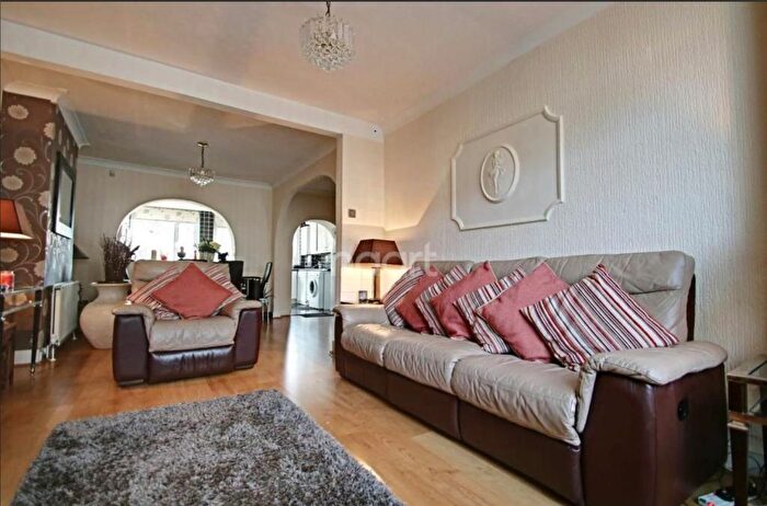 3 Bedroom Terraced House To Rent In Gerald Road, Dagenham, RM8