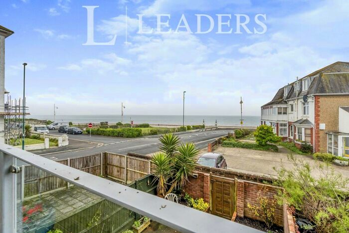 3 Bedroom Town House To Rent In Seafield Terrace, PO21