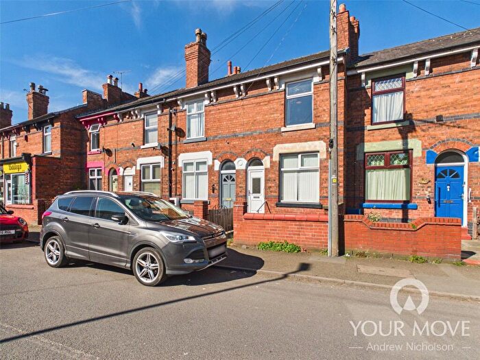 2 Bedroom Terraced House For Sale In Broad Street, Crewe, Cheshire, CW1