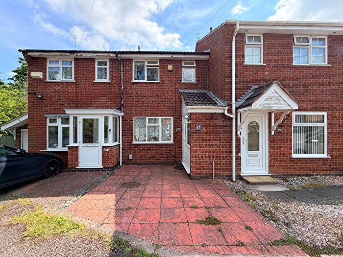 2 Bedroom Terraced House For Sale In Freesland Rise, Nuneaton, CV10
