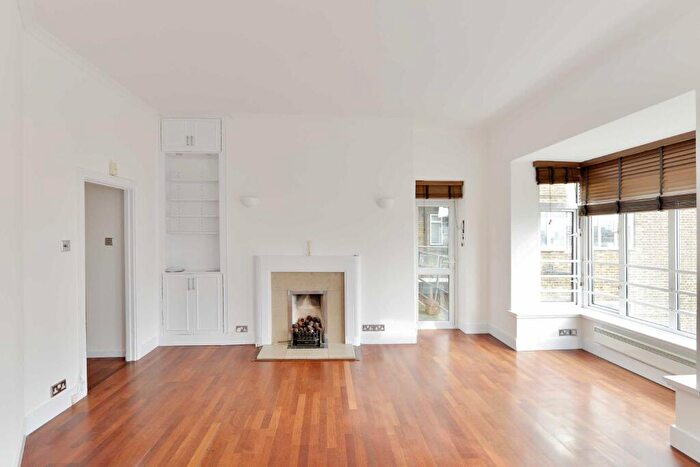 2 Bedroom Apartment To Rent In St Edmunds Court, St John's Wood Terrace, St Edmund's, London, NW8