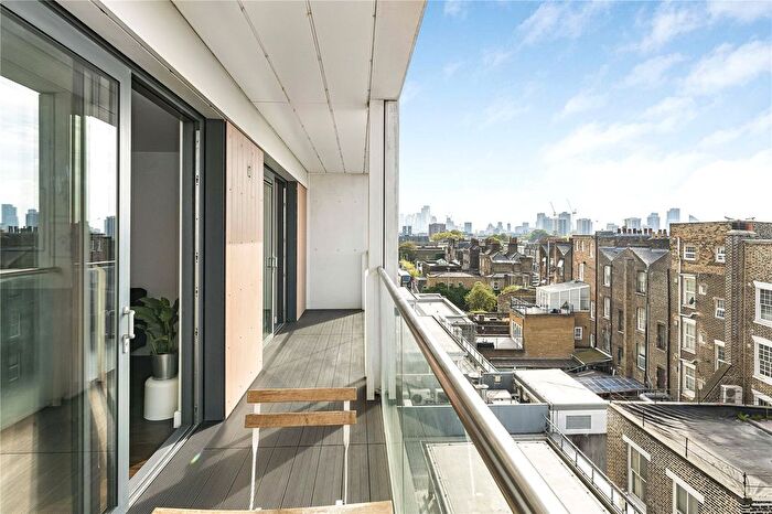 3 Bedroom Flat For Sale In Dalston Square, London, E8