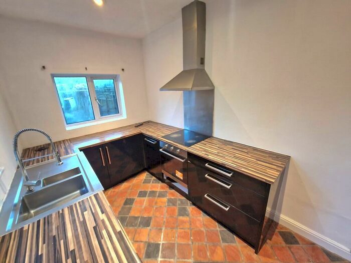2 Bedroom House To Rent In Hunter Street, Northampton, NN1