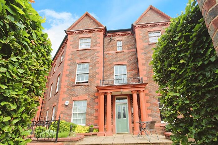 2 Bedroom Flat To Rent In Ashford Drive, Appleton, Warrington, Cheshire, WA4