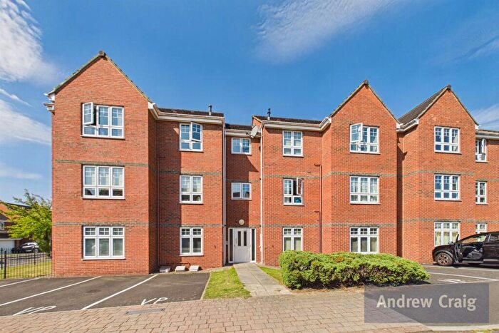 2 Bedroom Flat For Sale In Ashover Road, Kenton, NE3