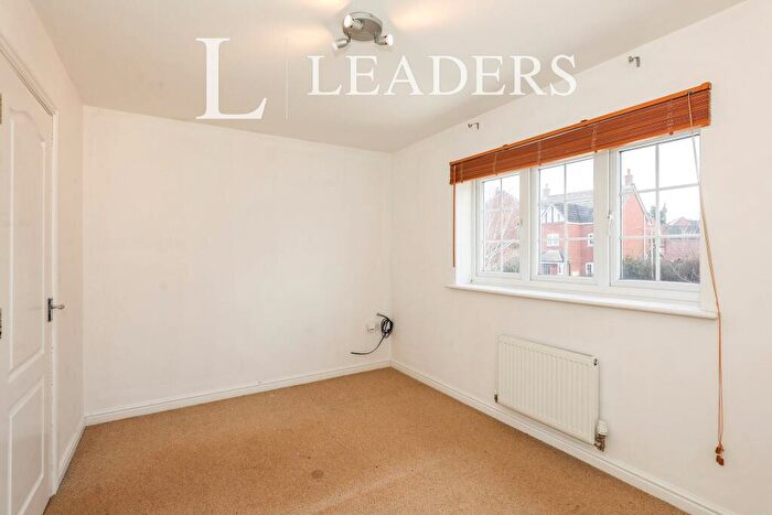 4 Bedroom Town House To Rent In Williamson Drive, CW5