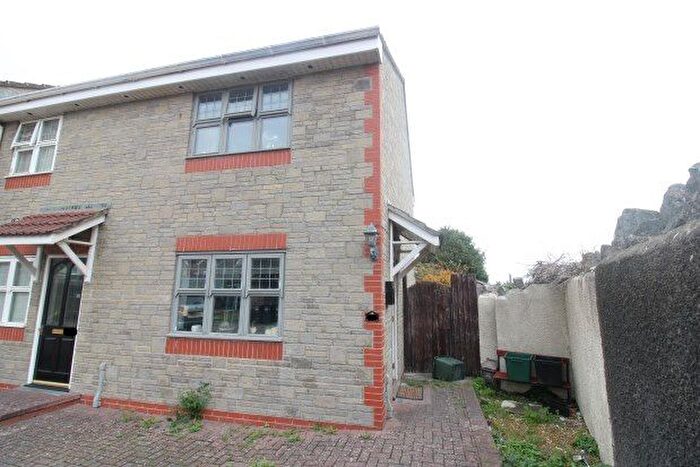2 Bedroom Property To Rent In Moorland Road, Weston-Super-Mare, BS23