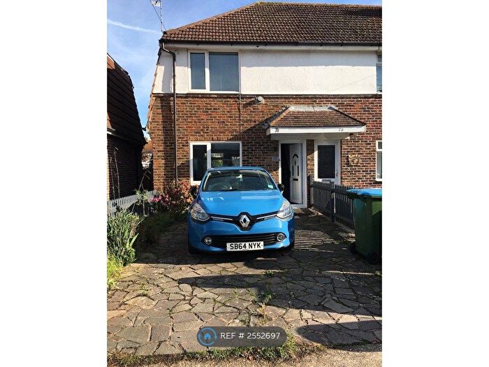 2 Bedroom End Of Terrace House To Rent In Conbar Avenue, Rustington, Littlehampton, BN16