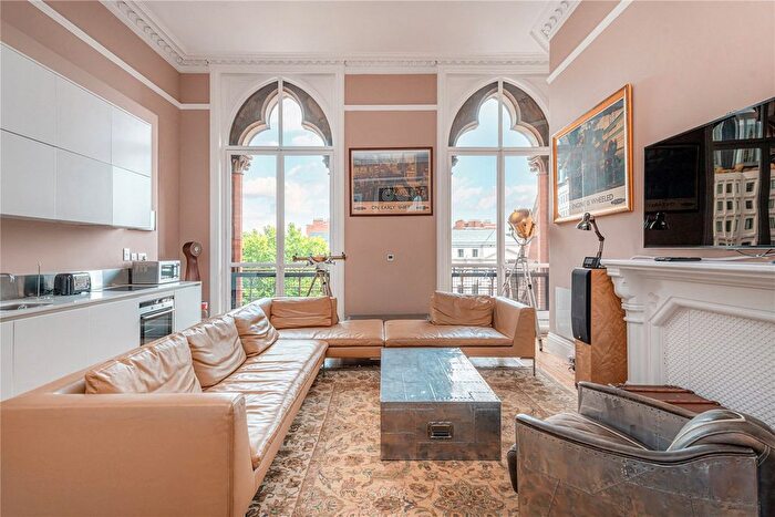 2 Bedroom Flat For Sale In Euston Road, London, NW1