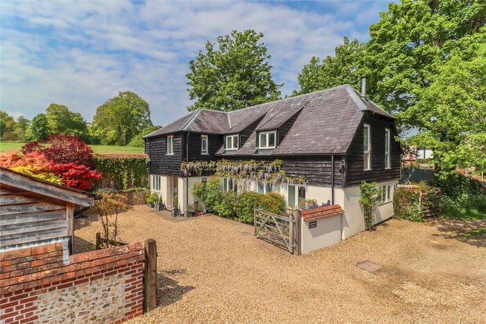 3 Bedroom Detached House For Sale In Appleshaw, Andover, Hampshire, SP11