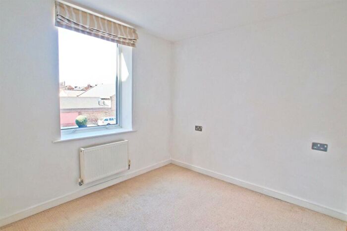 2 Bedroom Apartment To Rent In Shippam Street, Chichester, PO19