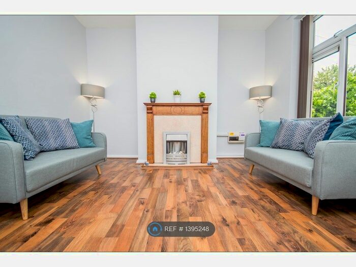 2 Bedroom Terraced House To Rent In Hardman Avenue, Rossendale, BB4