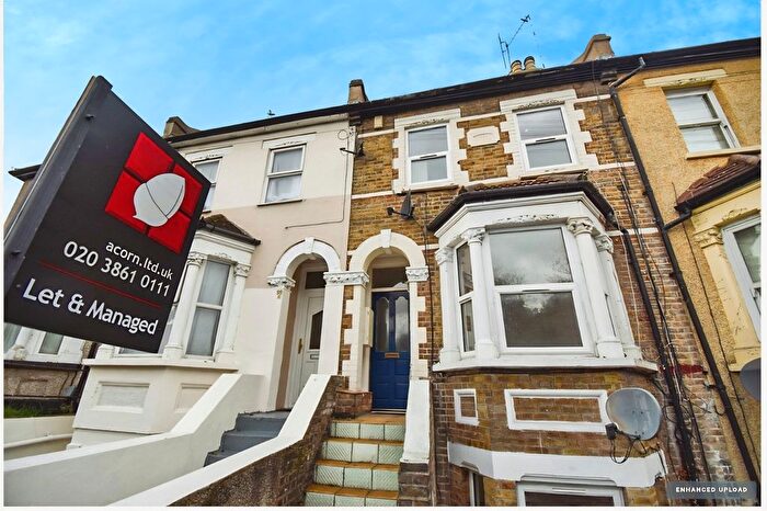 3 Bedroom Flat To Rent In Wynford Place, Grosvenor Road, Belvedere, DA17