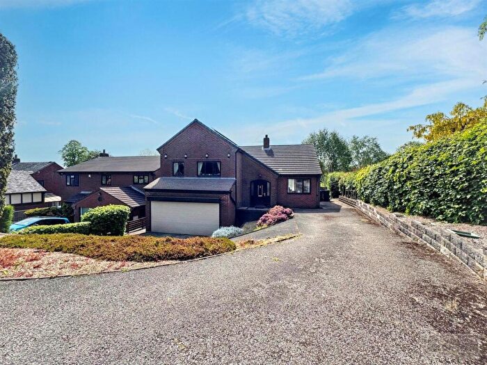 3 Bedroom Detached House For Sale In Ladderedge, Leek, ST13