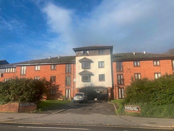 1 Bedroom Flat To Rent In Brambling Court, Selhurst Road, South Norwood, SE25