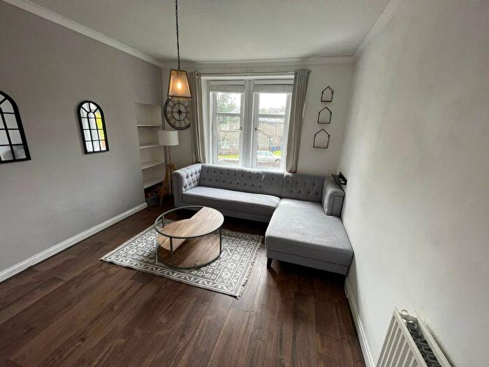 2 Bedroom Flat To Rent In Scott Street, Dundee, DD2