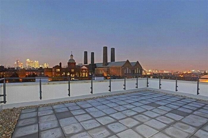 2 Bedroom Flat To Rent In Trafalgar Grove, London, SE10