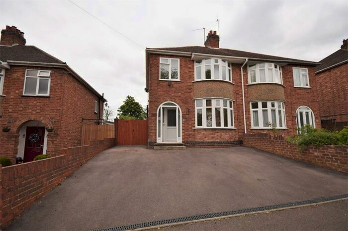 3 Bedroom Semi-Detached House To Rent In Belmont Road, Rugby, Warwickshire, CV22