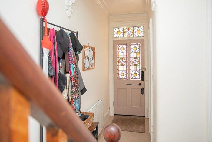 3 Bedroom Terraced House For Sale In Beatrice Road, Margate, CT9 - Photo 7