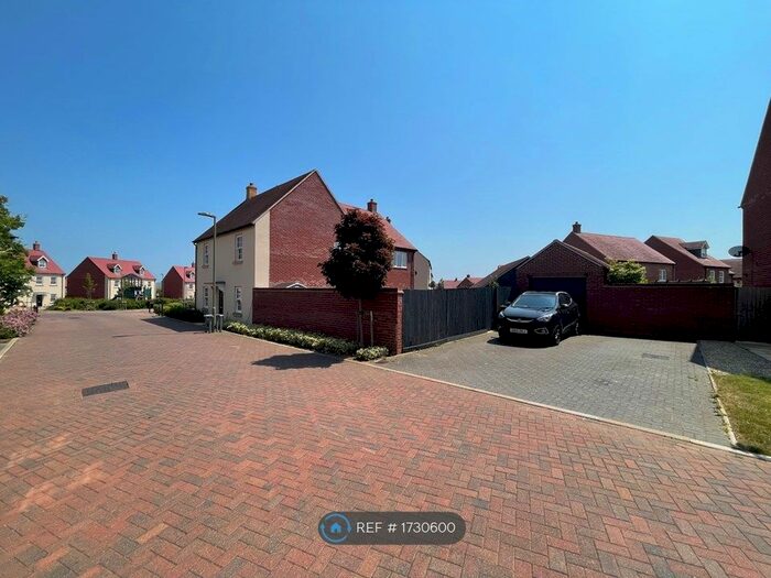 3 Bedroom Semi-Detached House To Rent In Horley Drive, Banbury, OX16