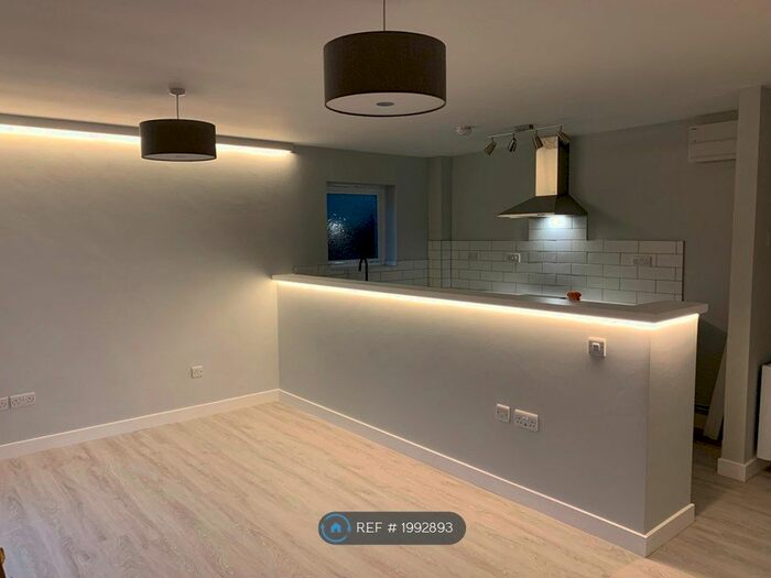 2 Bedroom Flat To Rent In Belmont Road, Ironbridge, Telford, TF8