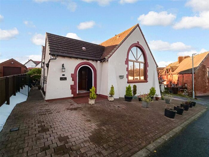 4 Bedroom Detached House For Sale In The Lane, Skelmorlie, North Ayrshire, PA17