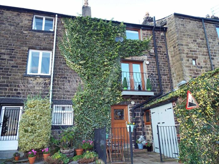 1 Bedroom Cottage To Rent In Helmshore Road, Holcombe Village, BL8