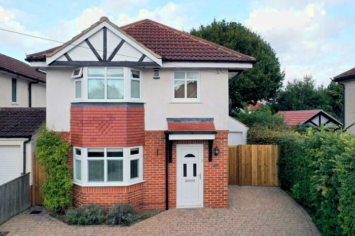 4 Bedroom Detached House To Rent In St. Helens Road, Harrogate, HG2