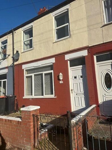 3 Bedroom Terraced House To Rent In Oldfield Road, Ellesmere Port, CH65