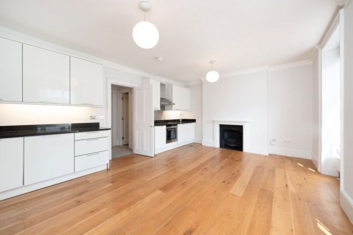 1 Bedroom Flat To Rent In Manchester Street, London, W1U